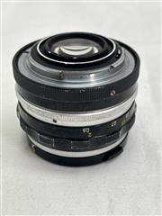 Nippon Kogaku NIKKOR - H 50mm f/2 Nr. 643638 Nikon F mount